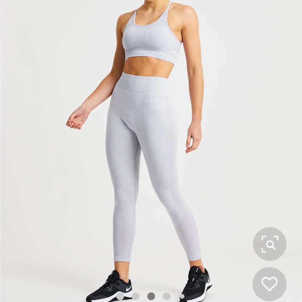 AYBL Set - sports bra and leggings